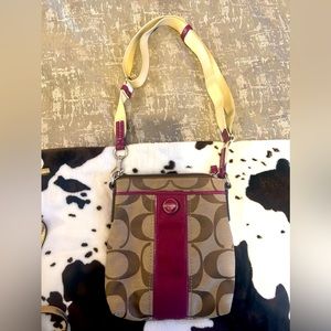 Coach purse crossbody very good condition